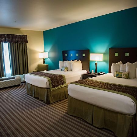 Best Western Plus Desoto Inn & Suites Mansfield Bagian luar foto