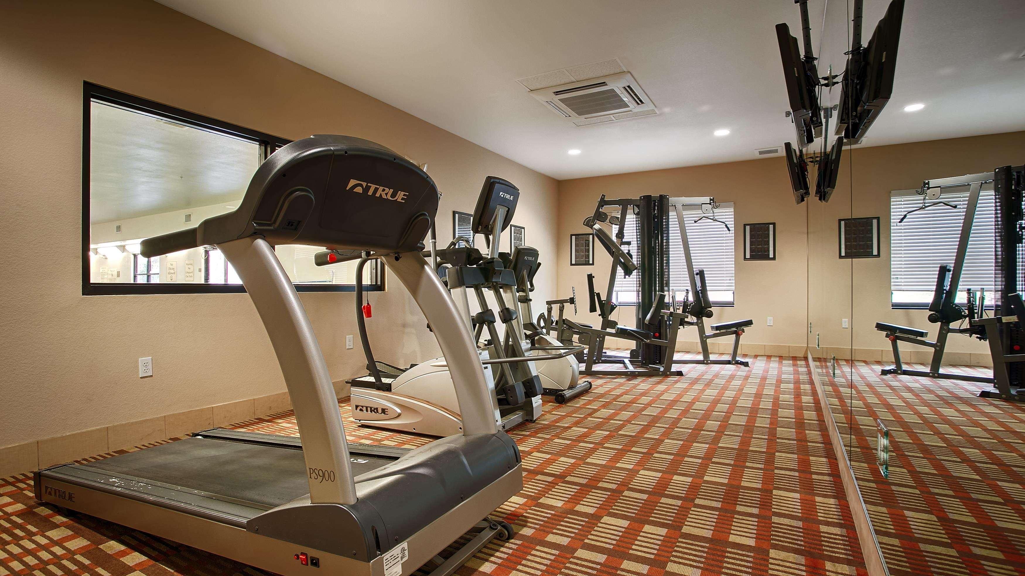 Best Western Plus Desoto Inn & Suites Mansfield Bagian luar foto