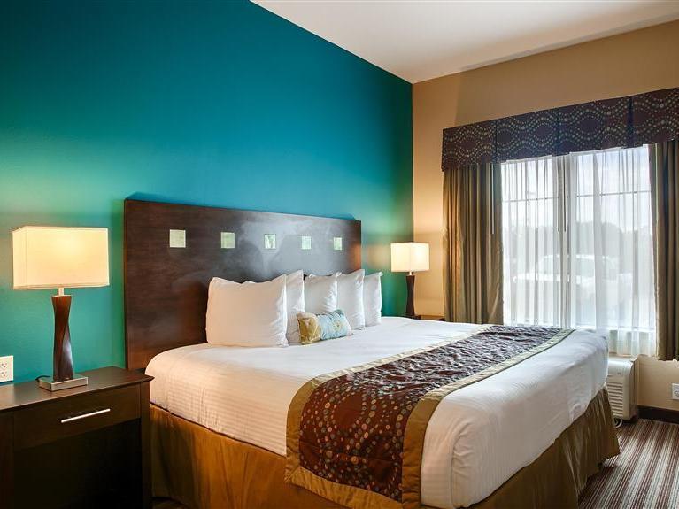 Best Western Plus Desoto Inn & Suites Mansfield Bagian luar foto